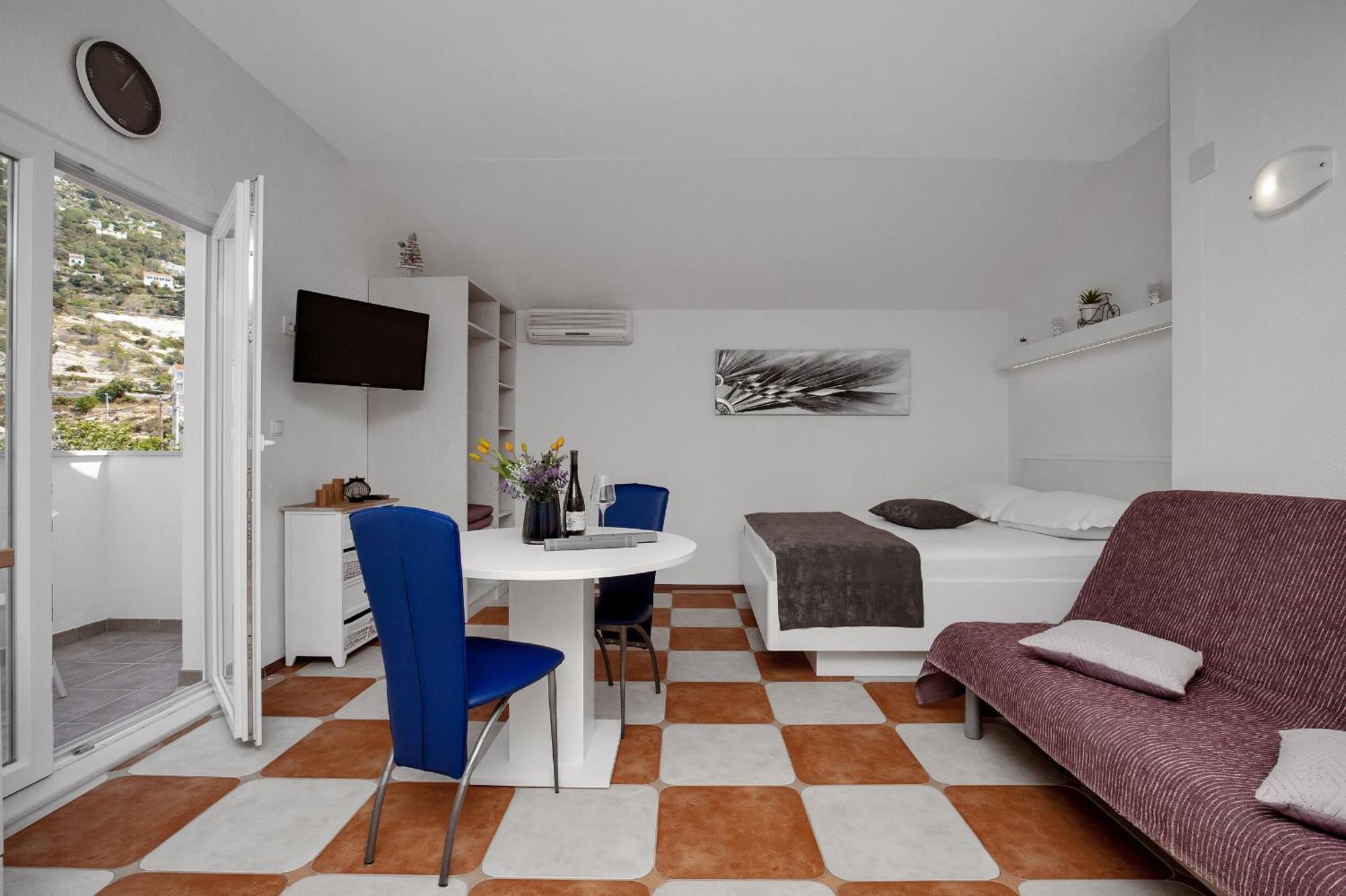 Apartments By The Sea Drasnice, Makarska - 2581 Номер фото
