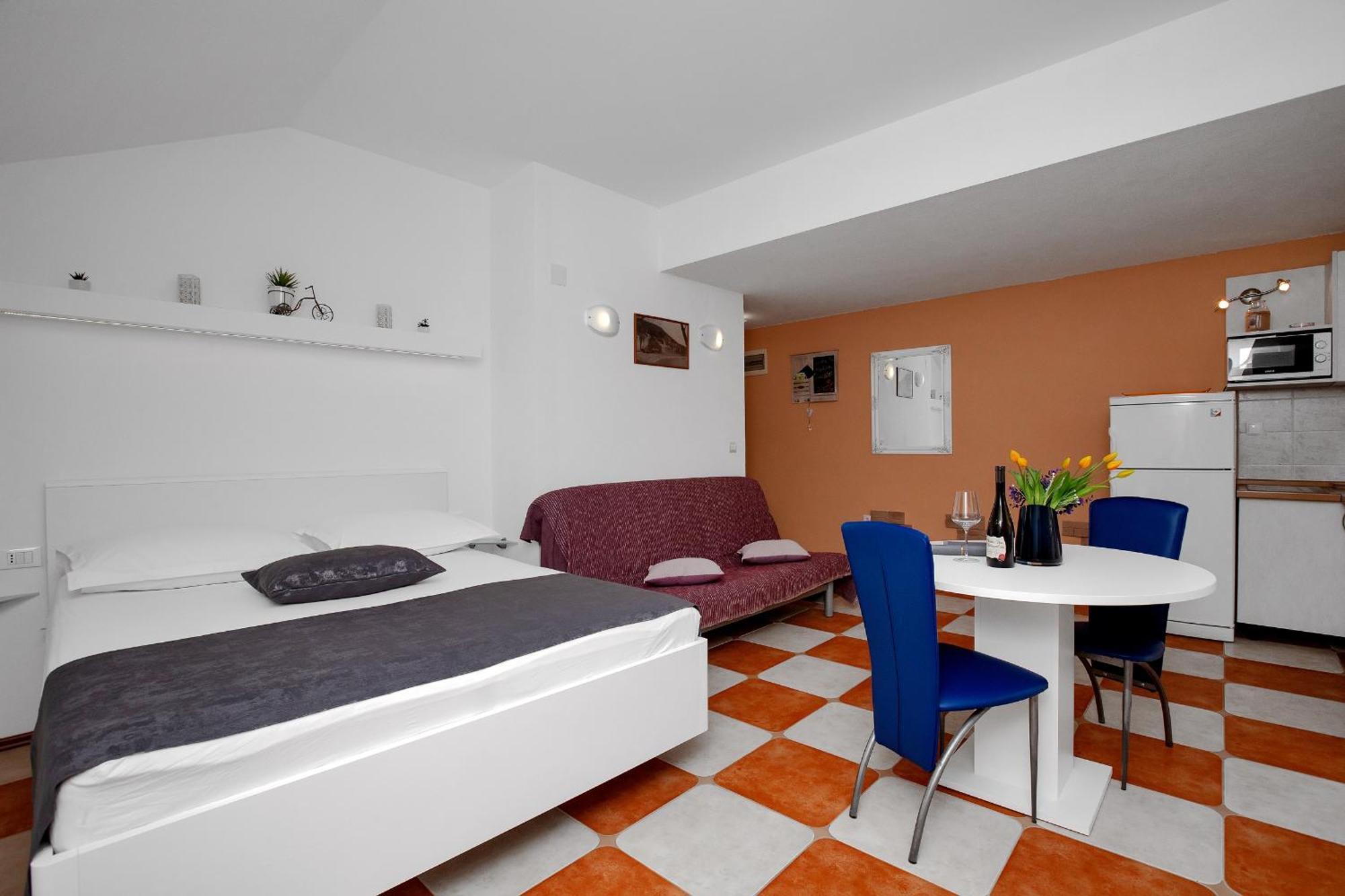 Apartments By The Sea Drasnice, Makarska - 2581 Номер фото
